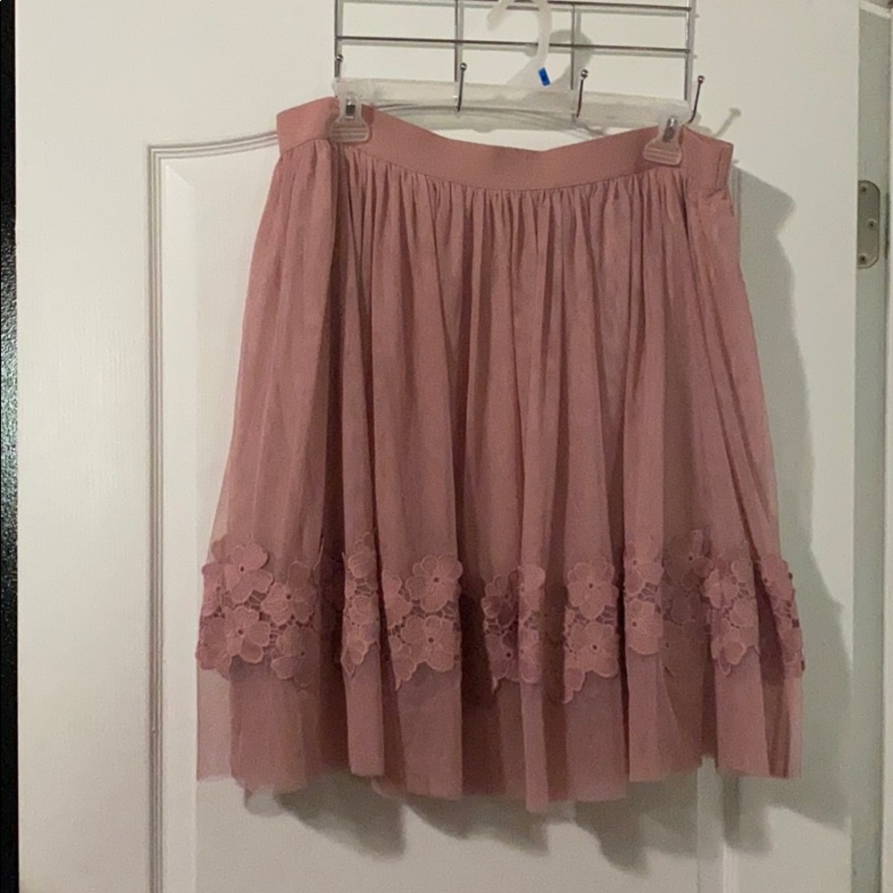 Super cute tulle skirt